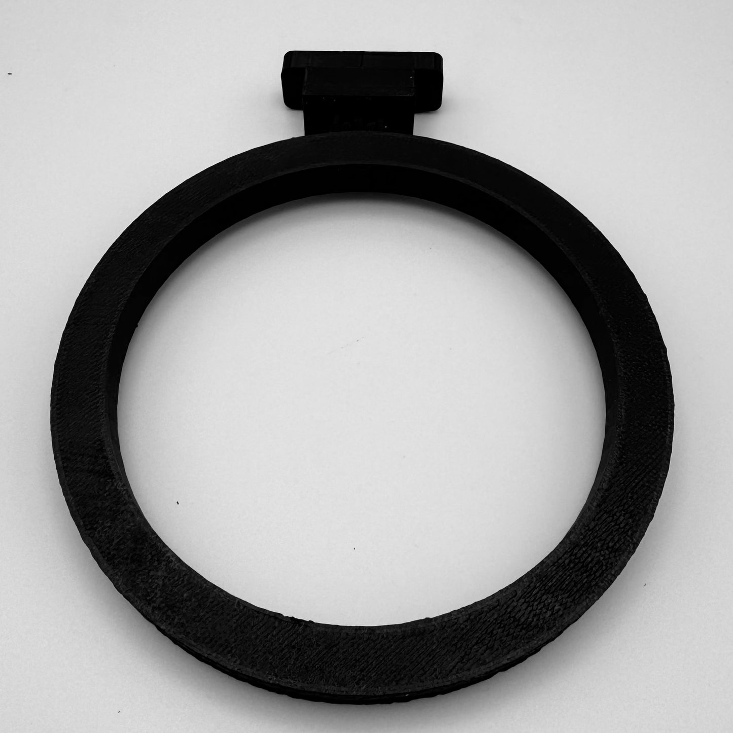 Ring Feeder